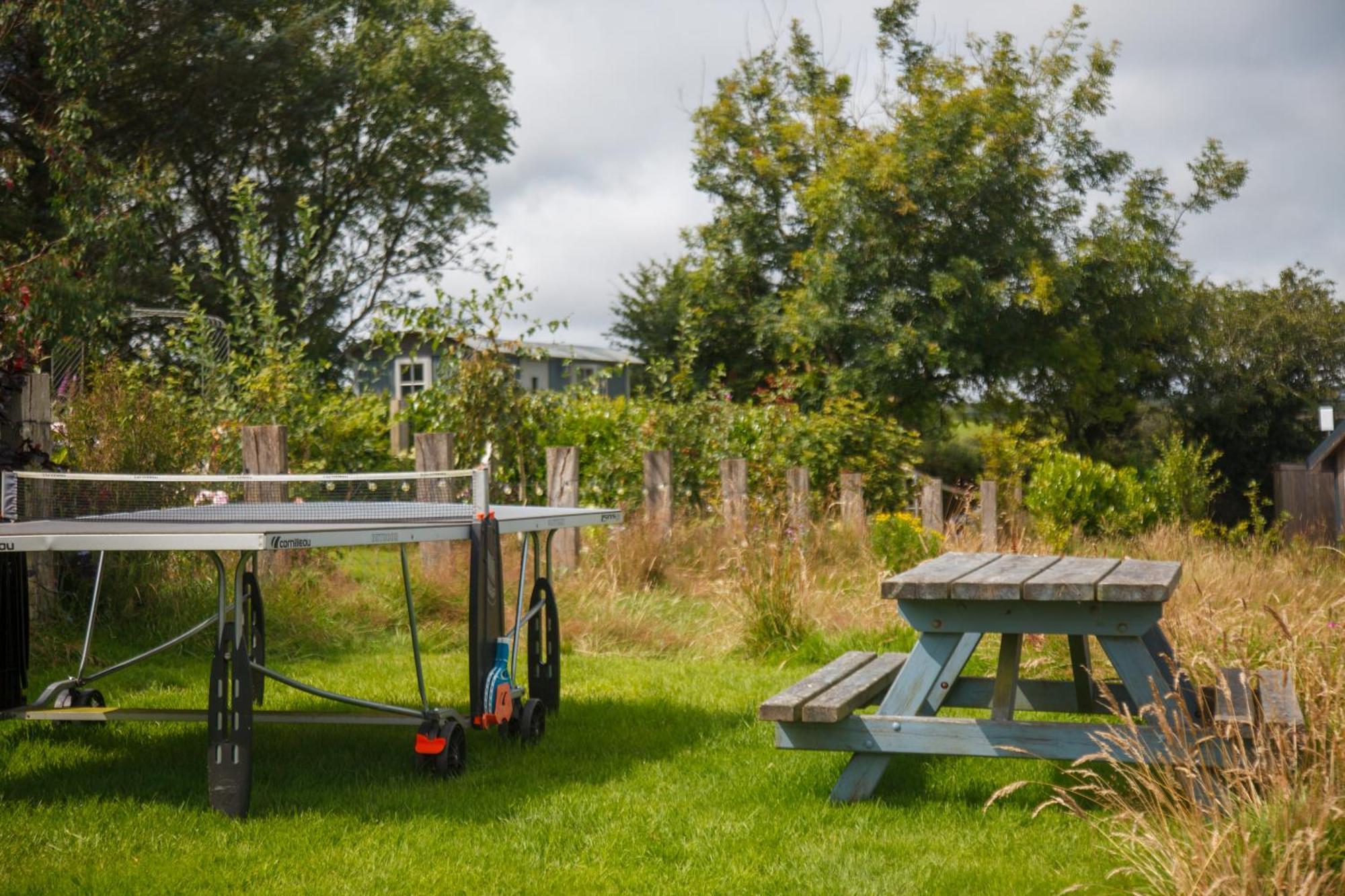 Luxury Shepherd'S Hut On Flower Farm With Outdoor Bath In Mid Cornwall Truro Bagian luar foto